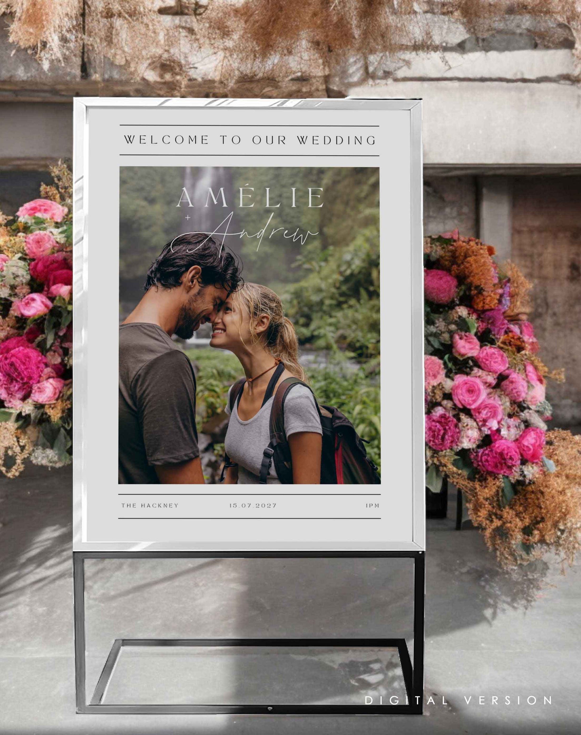 Amélie | Vintage Photo Welcome Sign - Ivy and Gold Wedding Stationery