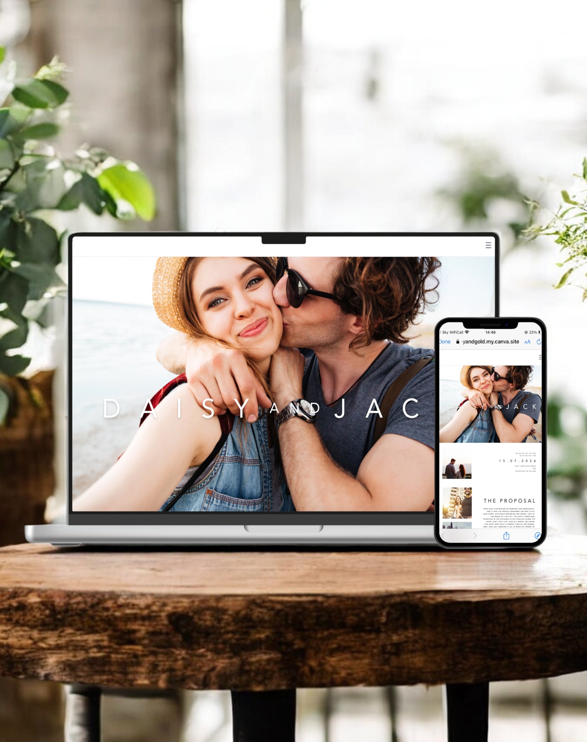 Daisy Wedding Website Template - Ivy and Gold Wedding Stationery