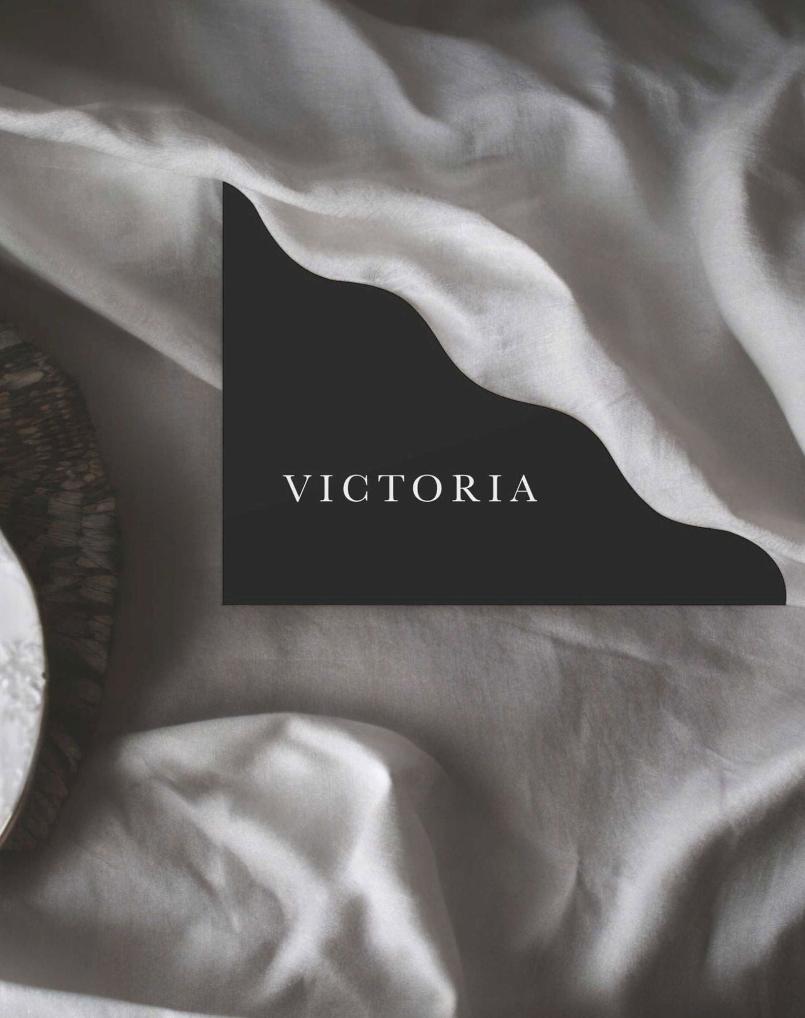 Victoria | Formal Place Card - Ivy and Gold Wedding Stationery
